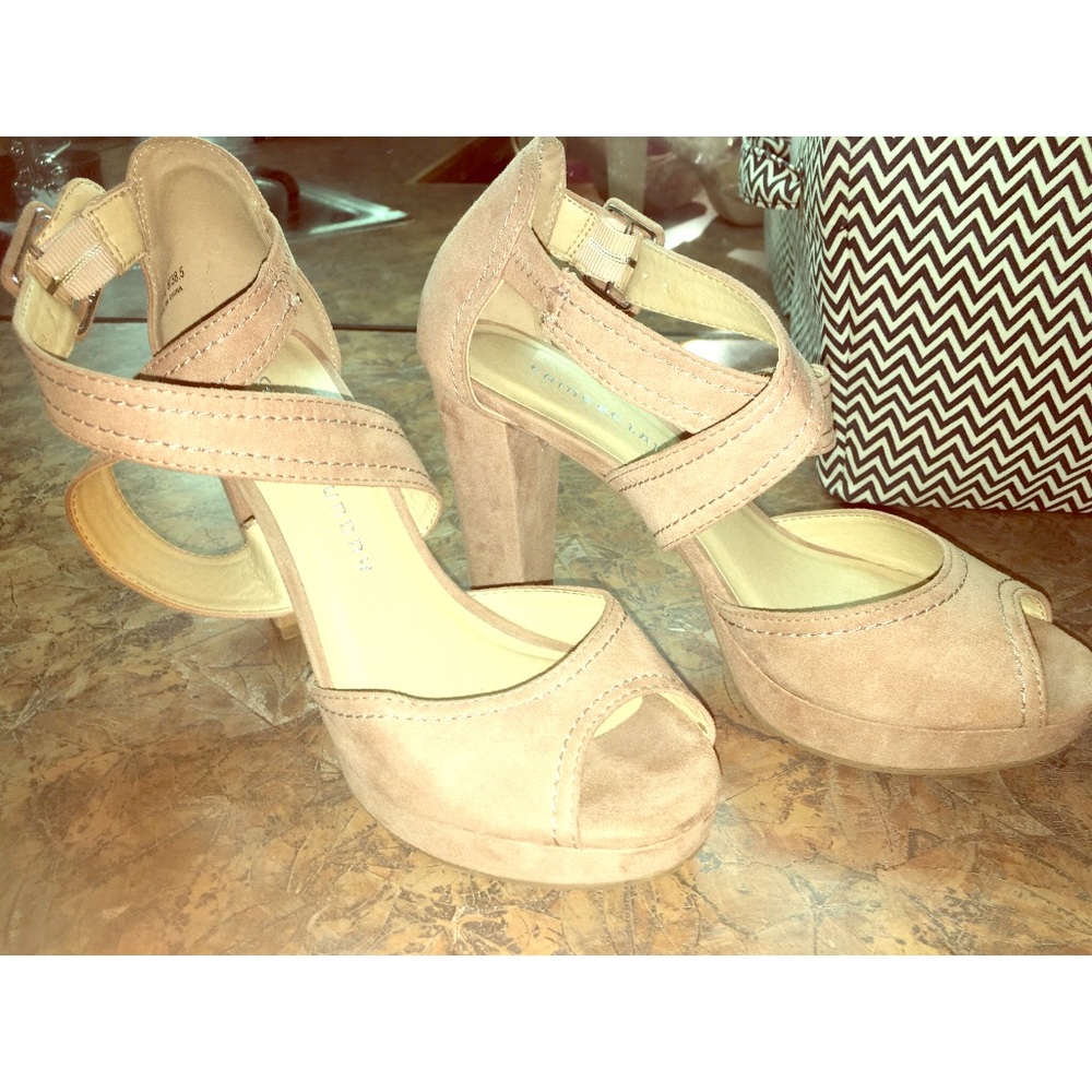 POPPING nude open toe pumps